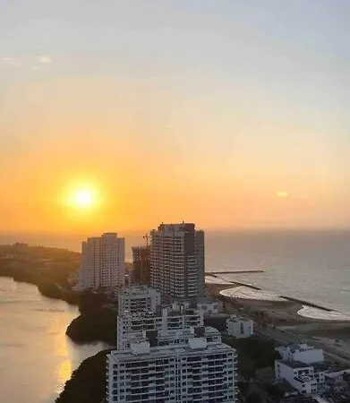 Apartamento En Cartagena: Disfruta Frente Al Mar! *